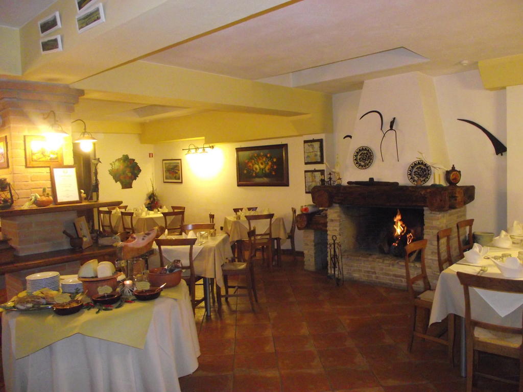 Agriturismo Regno Verde ナルニ エクステリア 写真