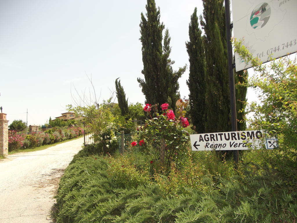 Agriturismo Regno Verde ナルニ エクステリア 写真